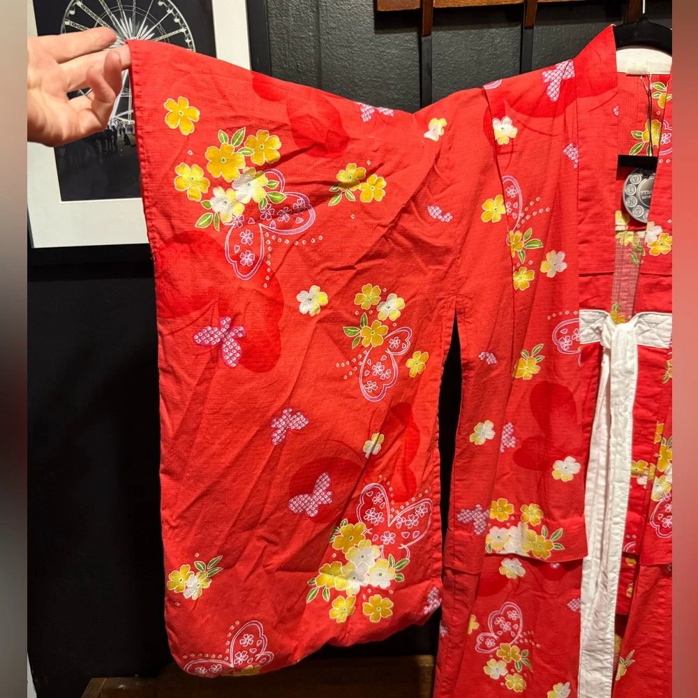 Floral Red Kimono Robe - Picture 2 of 7